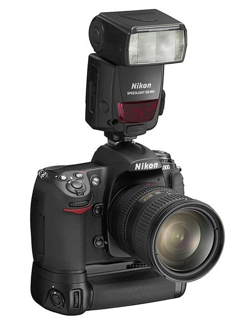 Nikon D300 with Flash